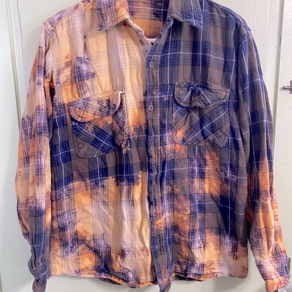 Vintage bleach washed flannel - Picture 3 of 3